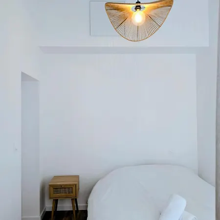 Maisonnette Proche Centre Et *